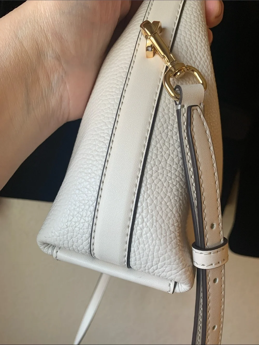 Michael Kors Ember Small Women Leather Messenger Shoulder Handbag Optic White